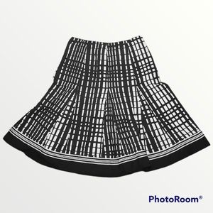 Black and White Grid Plaid Pattern Midi Skirt
